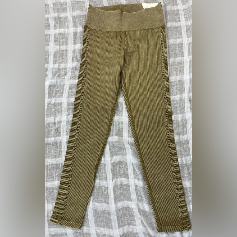 OFFLINE By Aerie Hi-Rise 7/8 Legging